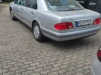 Gebraucht Mercedes E200 Elegance 136 PS (100 kW) 1997 Silber Limousine