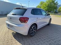 Gebraucht VW Polo Highline 95 PS (69 kW) 2018 Weiß Kleinwagen