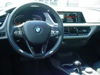 Gebraucht BMW 118 Advantage 136 PS (100 kW) 2023 Schwarz ii Limousine