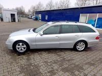 Gebraucht Mercedes E220 Classic 150 PS (110 kW) 2006 Kombi