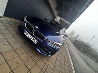 Gebraucht BMW 330 Luxury Line 252 PS (185 kW) 2018 Blau Limousine