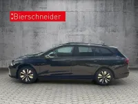 Gebraucht VW Golf VIII Goal 150 PS (110 kW) 2025 Schwarz Kombi