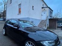 Gebraucht BMW 116 122 PS (89 kW) 2010 Schwarz Kleinwagen