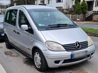 Gebraucht Mercedes Vaneo 95 PS (69 kW) 2005 Silber Van / Kleinbus