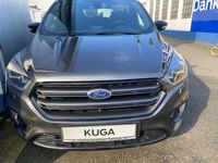 Gebraucht Ford Kuga ST-Line 150 PS (110 kW) 2019 Magneticgrau (metallic) metallic SUV