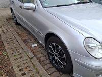 Gebraucht Mercedes C200 122 PS (89 kW) 2005 Silber Kombi