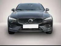 Gebraucht Volvo V60 CC Ultimate 197 PS (144 kW) 2024 Manufacturer Kombi