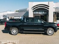 Neu Chevrolet Silverado 426 PS (313 kW) 2025 Schwarz SUV