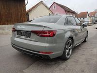 Gebraucht Audi A4 190 PS (139 kW) 2018 Grau Limousine