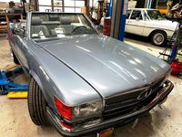 Gebraucht Mercedes 560 245 PS (180 kW) 1988 Blau Cabrio