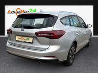 Gebraucht Ford Focus Titanium 125 PS (91 kW) 2023 Silber Kombi