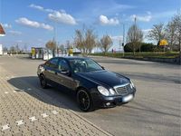 Gebraucht Mercedes E280 190 PS (139 kW) 2007 Blau Limousine
