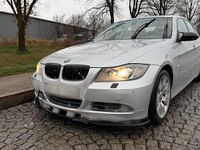 Gebraucht BMW 330 258 PS (189 kW) 2006 Silber Limousine