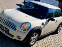 Gebraucht Mini Cooper Pepper 95 PS (69 kW) 2009 Weiß Kleinwagen