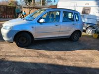 Gebraucht Mazda 2 100 PS (73 kW) 2004 Silber Kleinwagen