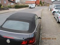 Gebraucht VW Golf Cabriolet Exclusive 122 PS (89 kW) 2012 Schwarz Cabrio