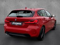 Gebraucht BMW 118 Shadowline 136 PS (100 kW) 2023 Melbournerot Kleinwagen