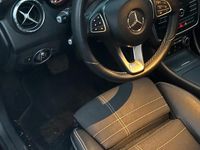 Gebraucht Mercedes CLA220 177 PS (130 kW) 2017 Schwarz Limousine