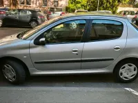 Gebraucht Peugeot 206 Premium 75 PS (55 kW) 2003 Silber Kleinwagen