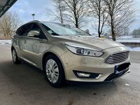 Używany Ford Focus Titanium 182 KM (133 kW) 2015 Srebrny Kombi