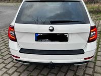 gebraucht Skoda Octavia 2.0 TSI DSG 4x4 L&K Combi, Pano, StHz