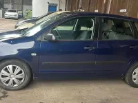 Gebraucht VW Polo 64 PS (47 kW) 2004 Blau Kleinwagen