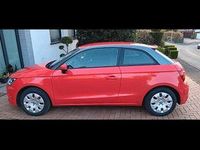 Gebraucht Audi A1 95 PS (69 kW) 2015 Rot Kleinwagen