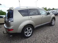 Gebraucht Mitsubishi Outlander Intense 156 PS (114 kW) 2010 Beige SUV