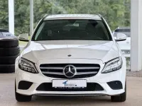 Gebraucht Mercedes C220 194 PS (142 kW) 2019 Weiß Limousine