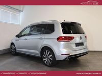 Gebraucht VW Touran R-line 150 PS (110 kW) 2022 Silber Van / Kleinbus