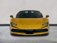 Gebraucht Ferrari SF90 999 PS (734 kW) 2022 Gelb Cabrio