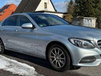 Gebraucht Mercedes C180 156 PS (114 kW) 2015 Silber Limousine