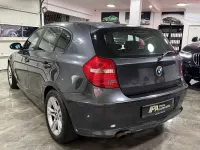 Gebraucht BMW 116 122 PS (89 kW) 2008 Grau Kleinwagen