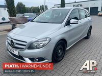 Gebraucht Mercedes B180 122 PS (89 kW) 2013 Silber Van / Kleinbus