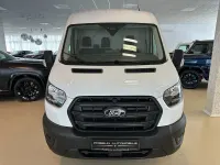 Gebraucht Ford Transit Trend 165 PS (121 kW) 2025 Weiß Van / Kleinbus