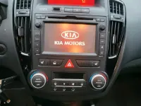 Używany Kia Ceed 125 KM (91 kW) 2011 Czarny Hatchback