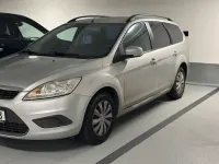 Gebraucht Ford Focus 90 PS (66 kW) 2009 Silber Kombi