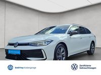 Gebraucht VW Passat R-line 150 PS (110 kW) 2025 Weiß Kombi