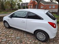 Używany Opel Corsa Selection 69 KM (50 kW) 2010 Biały Hatchback