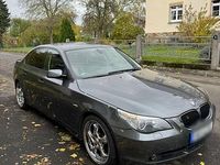 Gebraucht BMW 530 231 PS (169 kW) 2004 Grau Limousine