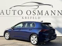 Gebraucht VW Golf VII 116 PS (85 kW) 2021 Blau Kleinwagen