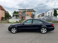 Używany Mercedes E320 Classic 204 KM (150 kW) 2004 Niebieski Sedan/Limuzyna
