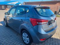 gebraucht Hyundai ix20 Style *58 TKM* Automatik*Höhersitzen*