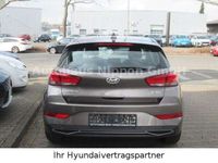 gebraucht Hyundai i30 1.0 T-GDI EDITION DCT Automatik