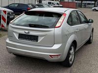 Second-hand Ford Focus Style 101 CP (74 kW) 2008 Argintiu Hatchback