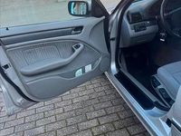 Gebraucht BMW 316 105 PS (77 kW) 1999 Silber Limousine