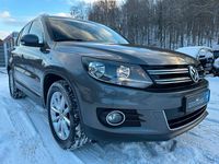 Gebraucht VW Tiguan LOUNGE 150 PS (110 kW) 2016 Grau SUV
