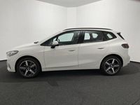 Gebraucht BMW 218 Sport Line 150 PS (110 kW) 2023 Weiß Van / Kleinbus