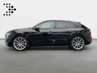 Gebraucht Audi Q8 Ambiente 286 PS (210 kW) 2023 Mythosschwarz metallic SUV