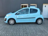 Gebraucht Citroën C1 SELECTION 68 PS (50 kW) 2013 Blau Kleinwagen